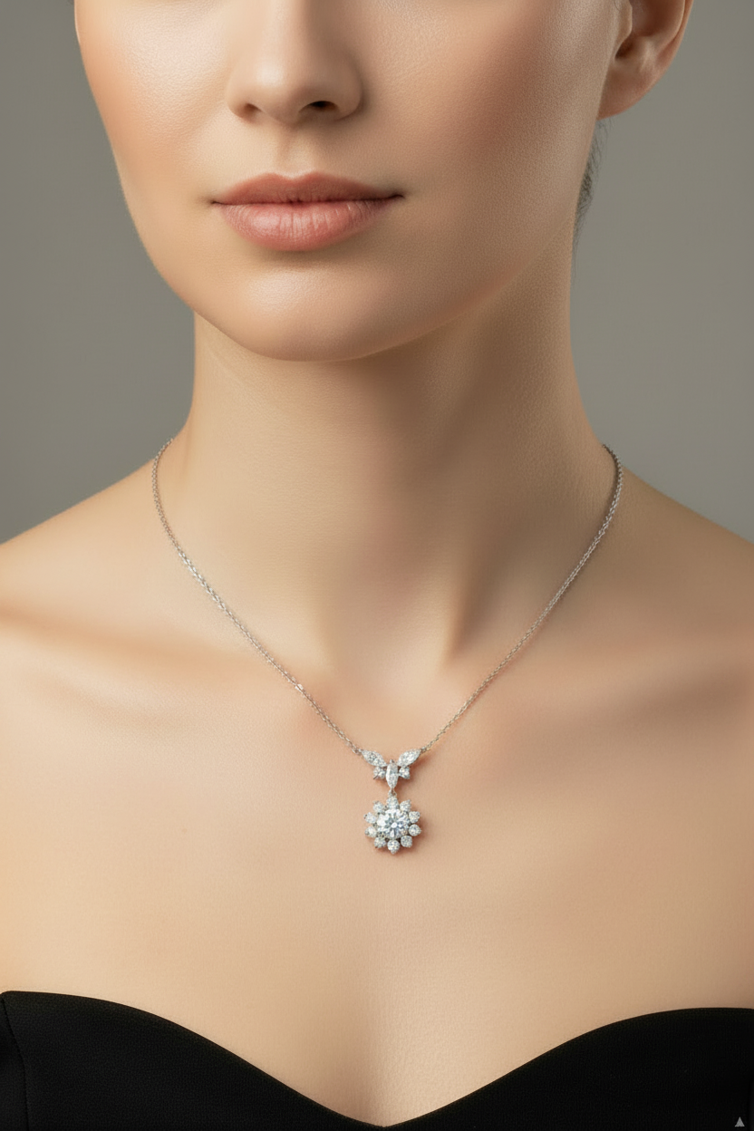 Gardenia Diamond Necklace
