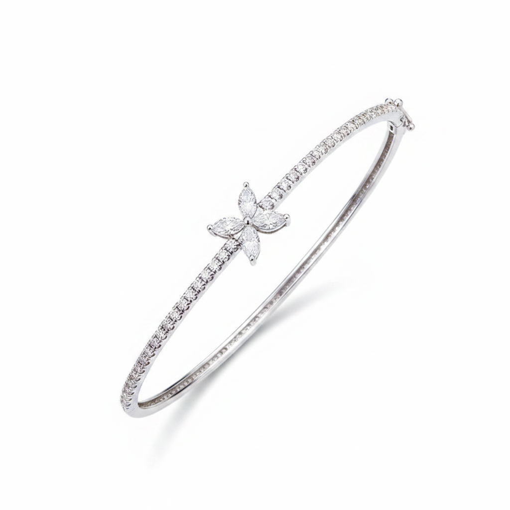 Gardenia Bufferfly Diamond Bangle