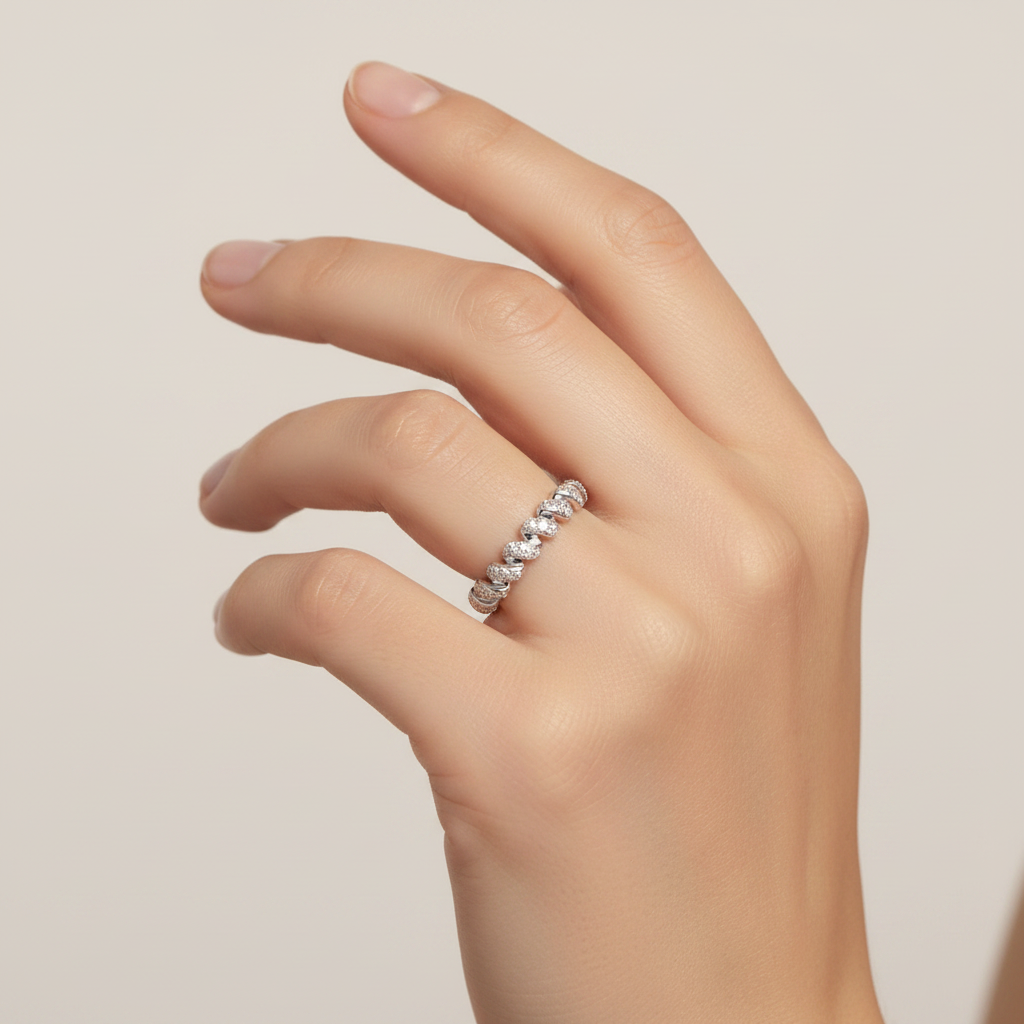 Tressé Diamond Ring
