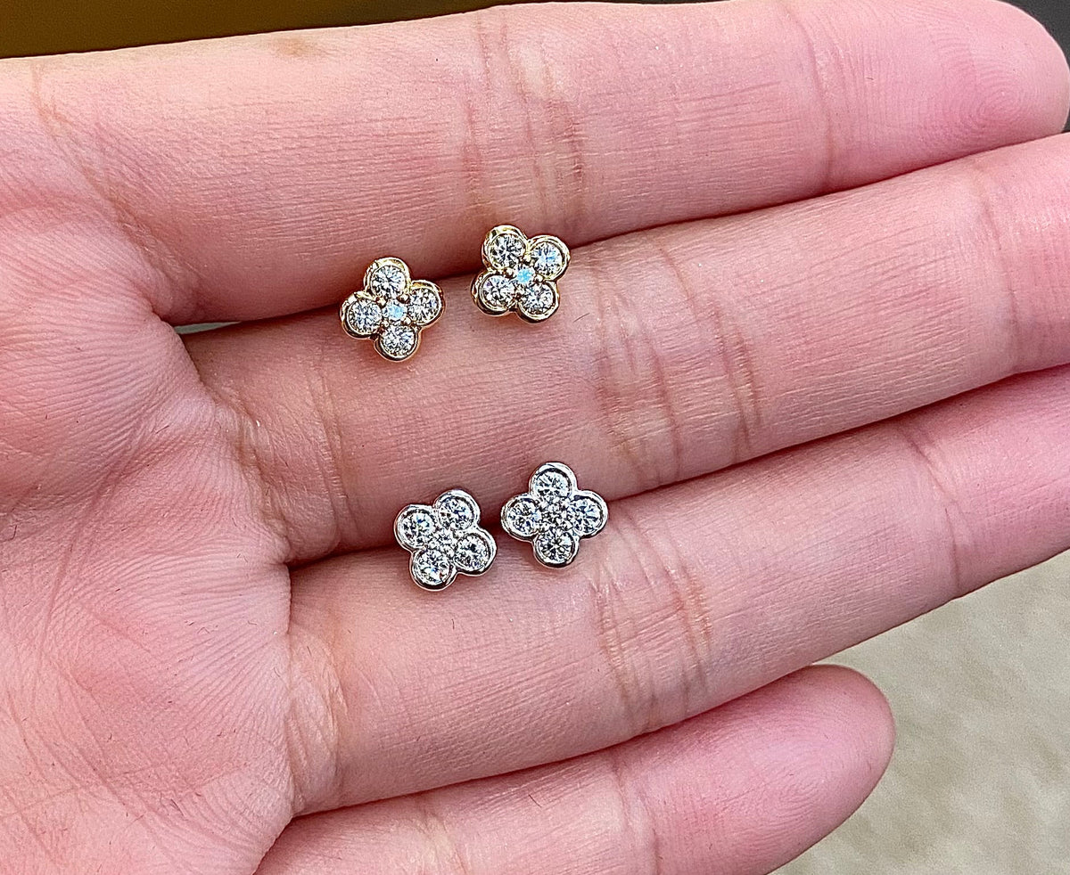 Fortuna Clover Petite Diamond Earrings