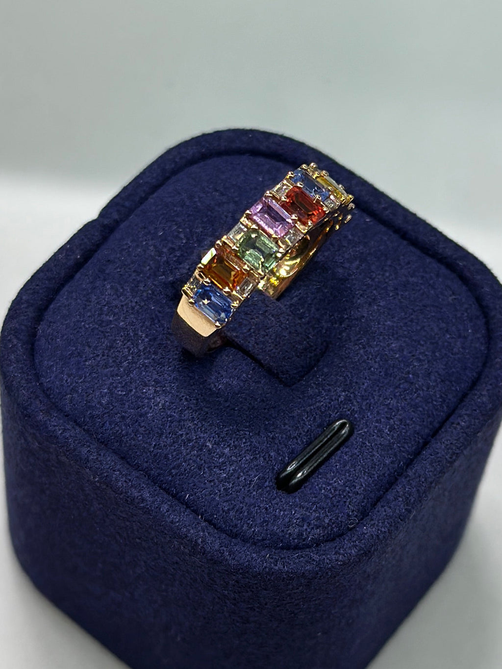 Palette Emerald cut Sapphire Ring