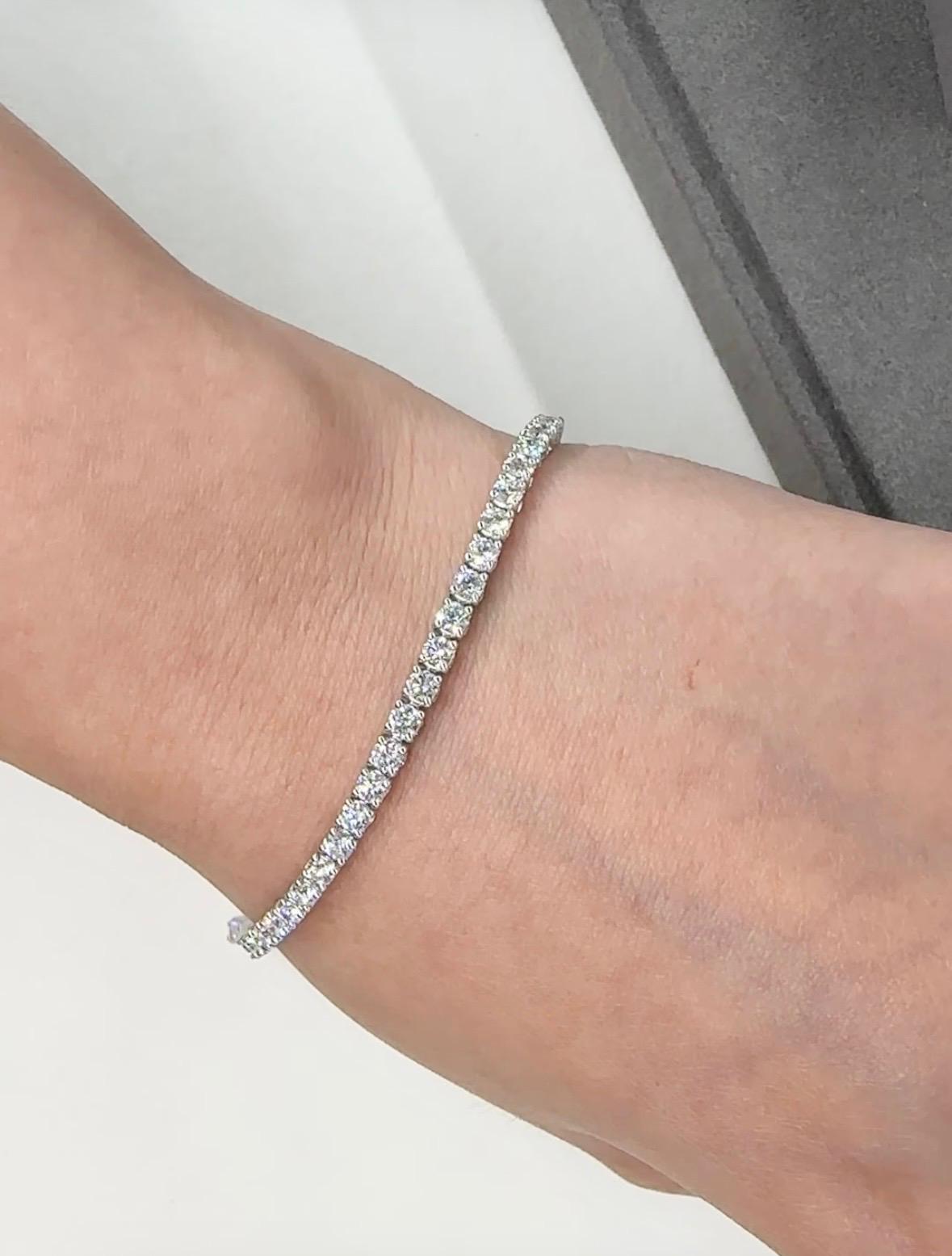 Eternelle Classic Diamond Tennis Bracelet
